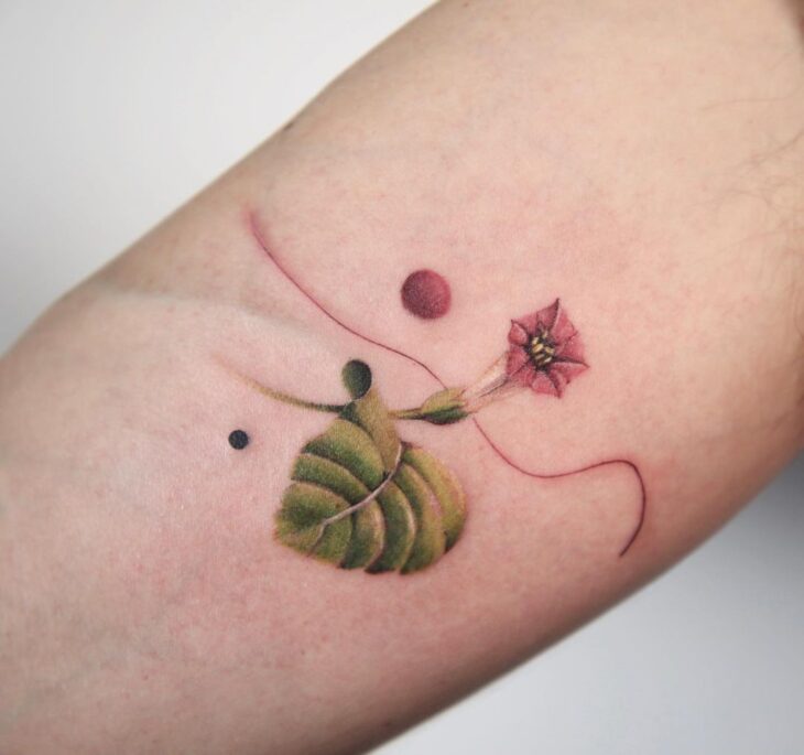 Tatuagem de flor pequena 87