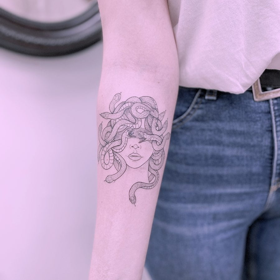 Tatuagem De Medusa 50 Ideias Incríveis Para Tatuar Sua Pele 